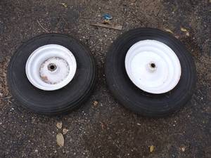 6 and 8 Wheels