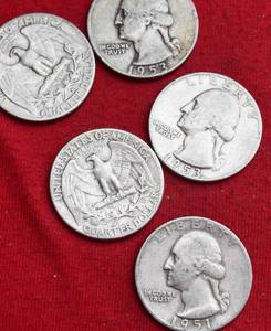 Lot of (5)                               90% SILVER QUARTERS - 1950s 90% Silver Washington Quarters