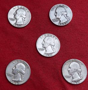 Lot of (5)                               90% SILVER QUARTERS - 1950s 90% Silver Washington Quarters