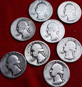 Lot of (8)                               90% SILVER QUARTERS - 1930s 90% Silver Washington Quarters