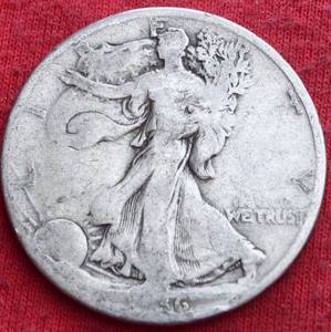 Lot of (1) 90% SILVER LIBERTY WALKING HALF DOLLARS