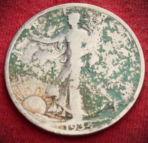 Lot of (1) 90% SILVER LIBERTY WALKING HALF DOLLARS
