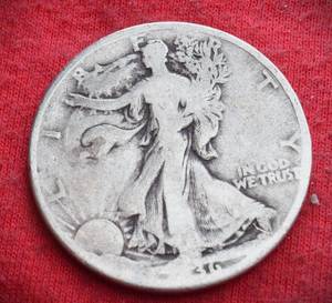 Lot of (1) 90% SILVER LIBERTY WALKING HALF DOLLARS