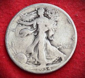 Lot of (1) 90% SILVER LIBERTY WALKING HALF DOLLARS