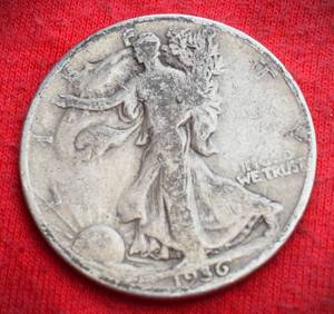 Lot of (1) 90% SILVER LIBERTY WALKING HALF DOLLARS