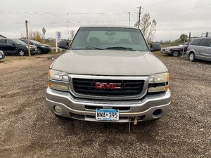 lot 5 image: 2006 GMC Sierra 1500