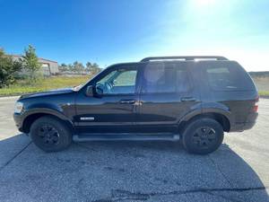 2008 Ford Explorer XLT - 4X4