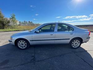 2004 Volvo S60 2.4