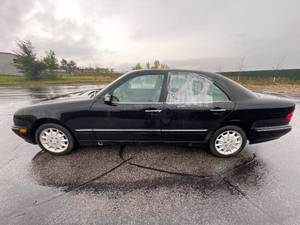 2000 Mercedes-Benz E-Class E 320 4Matic - AWD - 2 OWNERS