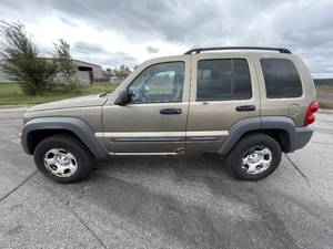 2003 Jeep Liberty Sport - 4X4