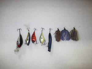 Set of 8 Spinner, Wiggler, Rattler, Diver Fishing Lures