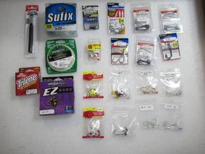 Lot of 21 Hooks Line and Sinker Fishing Gear