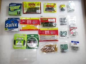 Lot of 19 Hooks-Line-Weights-Baits-Tackle Fishing Gear