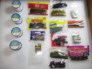Lot of 19 Baits-Weights-Lines-Tackle Fishing Gear