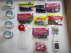 Lot of 19 Baits-Weights-Lines-Tackle Fishing Gear