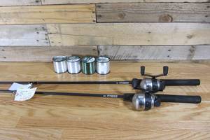 (2) Zebco 33 Spincasting Combos & Fishing Line
