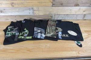 Mens Large Mossy Oak & Realtree Shirts (5)