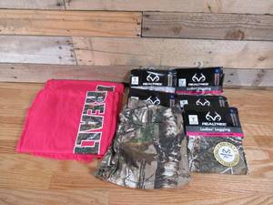 Womens Size Large Realtree Clothing (7)