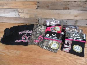 Womens Size X-Large Realtree Clothing (7)