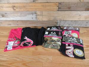 Womens Size X-Large Realtree Clothing (6)