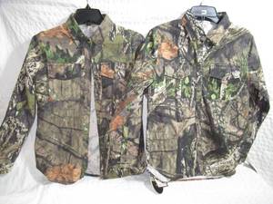 Set of 2-Mossy Oak-Sportsman Cammo Hunting Long Sleeve Collard Button Ups-Medium