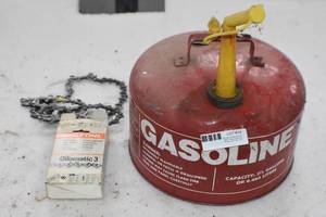 Stihl Chain and gas can