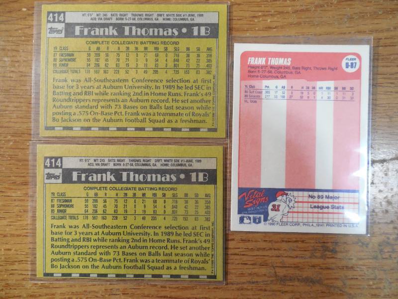 lot 150 image: (3) 1990 Frank Thomas Rookie Cards