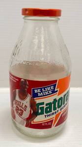 lot 73 image: Vintage Glass MICHAEL JORDAN Gatorade Bottle (Empty)