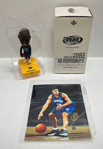lot 82 image: Topps Reserve Canvas Wally Szczerbiak 8x10 Autographed Signed & NBA 2001-02 UD Playmakers Bobblehead (Kevin Garnett)