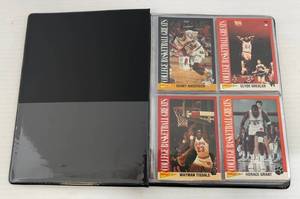 lot 112 image: Vintage Kelloggs Raisen Bran 6 x 8 Basketball Trading Cards Album With Cards