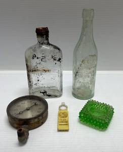lot 173 image: Antique Items Including Federal Gauge, Bottles Including The John Gund Brewing Company La Crosse Wis., Indian Hill Bourbon Whiskey & More