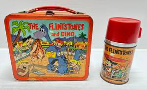 lot 206 image: 1962 Aladdin (The Flintstones And Dino) Embossed Metal Lunch Box & Thermos