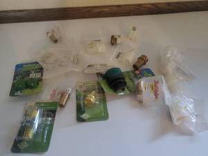 lot 78 image: Miscellaneous Outside Garden Hose Menders-  Light & Medium