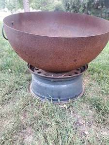 lot 110 image: Outdoors Flower Pot Or Fire Container