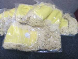 3- Rubbermaid Mop Heads 24 inch , 1...