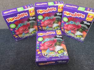 4- 8oz Boxes Funables Trolls Fruit ...
