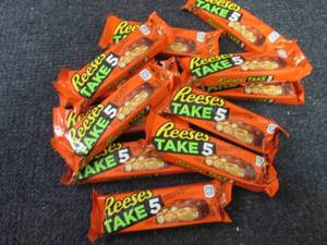 12- 1.5 oz Reeses Take 5 Bars...