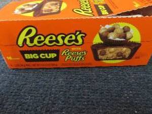 Box of 16 - 1.2 oz Reeses Big Cup...