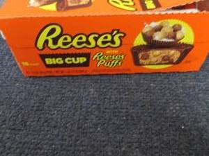 Box of 16 - 1.2 oz Reeses Big Cup...