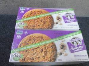 2- 12ct 4 oz Lenny & Larrys Comple...