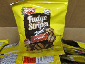 130 ct1 oz  Keebler Fudge Stripes M...