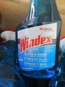 8- 32 oz Spray Bottles Windex-  Ret...