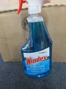8- 32 oz Spray Bottles Windex-  Ret...