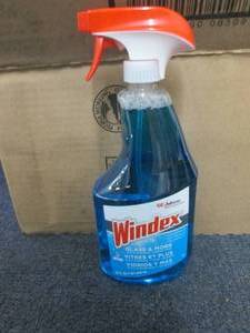 8- 32 oz Spray Bottles Windex-  Ret...