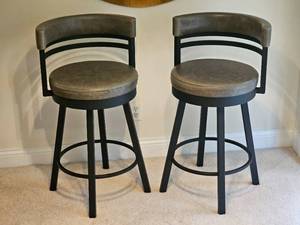 lot 20 image: Modern Swivel Barstool Pair