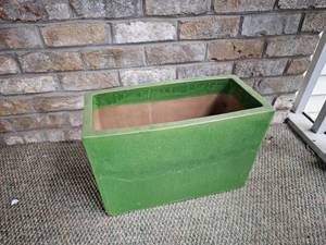 lot 32 image: Emerald Green Terracotta Planter
