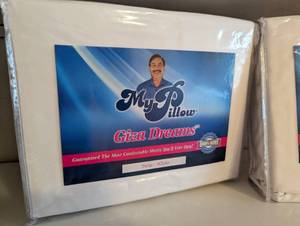 Pair of New My Pillow White Twin Size Sheet Sets