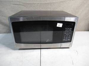 Insignia NS-MW09SS8- 0.9 Cu. Ft. Compact Microwave - Stainless steel