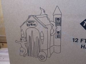 Members Mark Pre-Lit 12 Tall Inflatable Haunted House Airblown Archway Tunnel