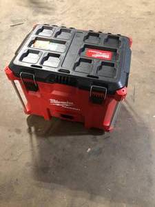 Milwaukee Packout Rolling Box Customer Returns See Pictures